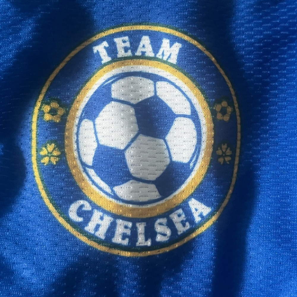 Chelsea FC Hazard Jersey - Picture 6 of 7